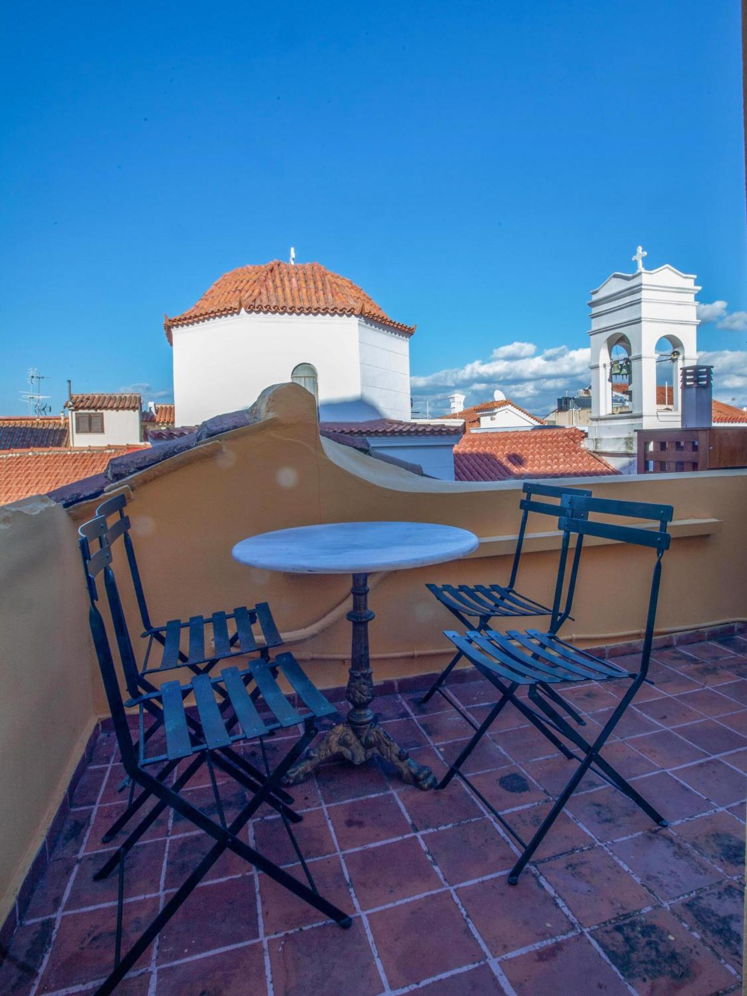 Byron Traditional Hotel Нафплион Экстерьер фото