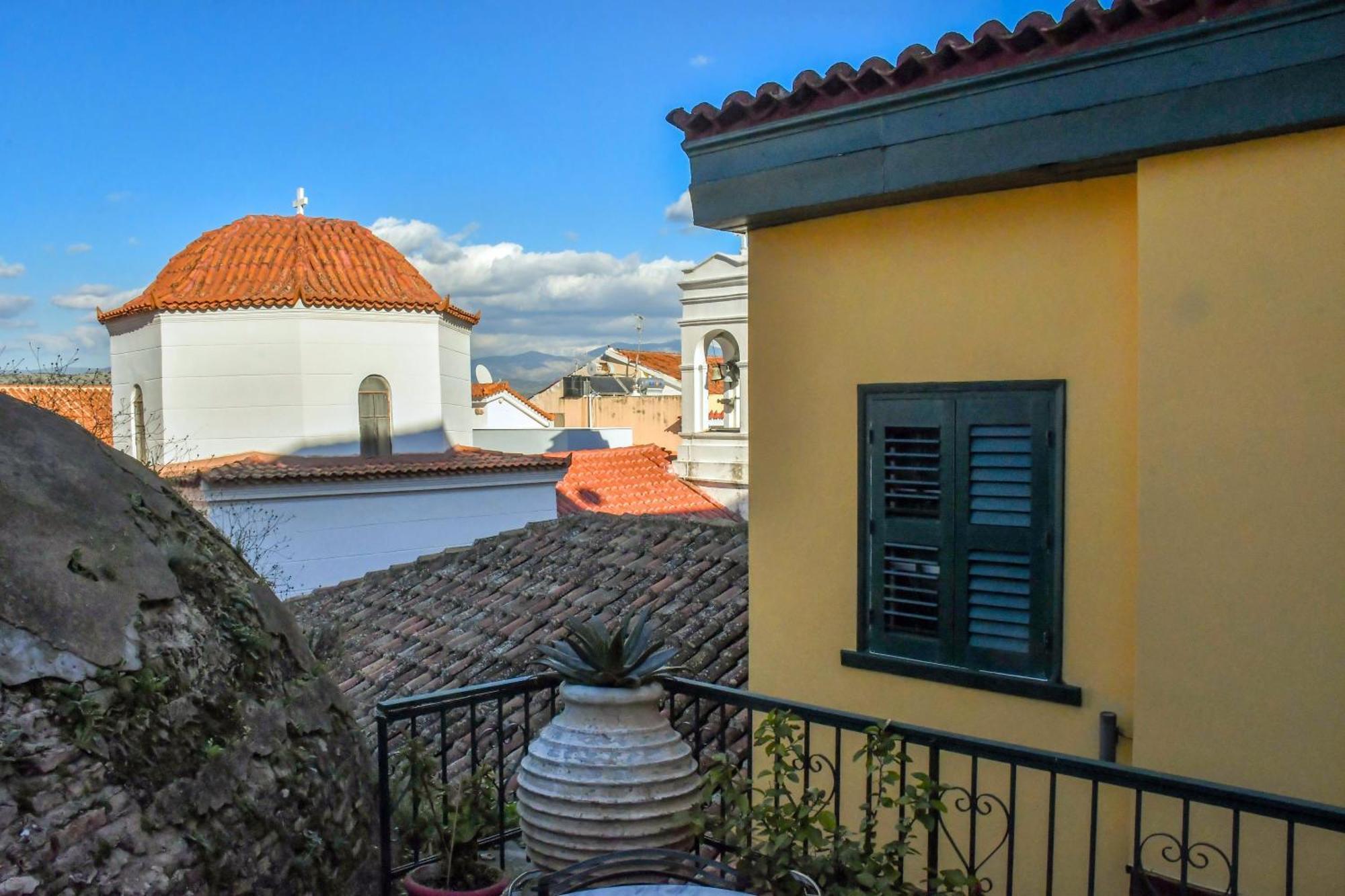 Byron Traditional Hotel Нафплион Экстерьер фото