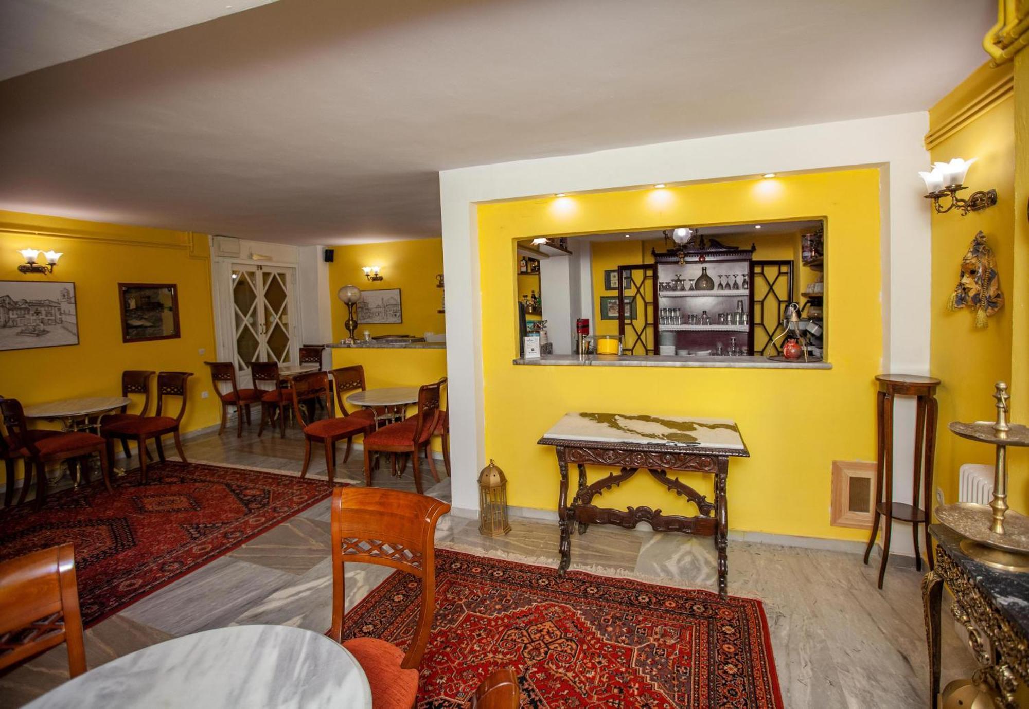 Byron Traditional Hotel Нафплион Экстерьер фото