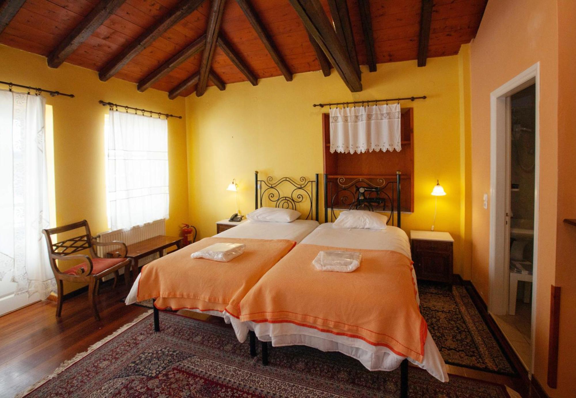 Byron Traditional Hotel Нафплион Номер фото