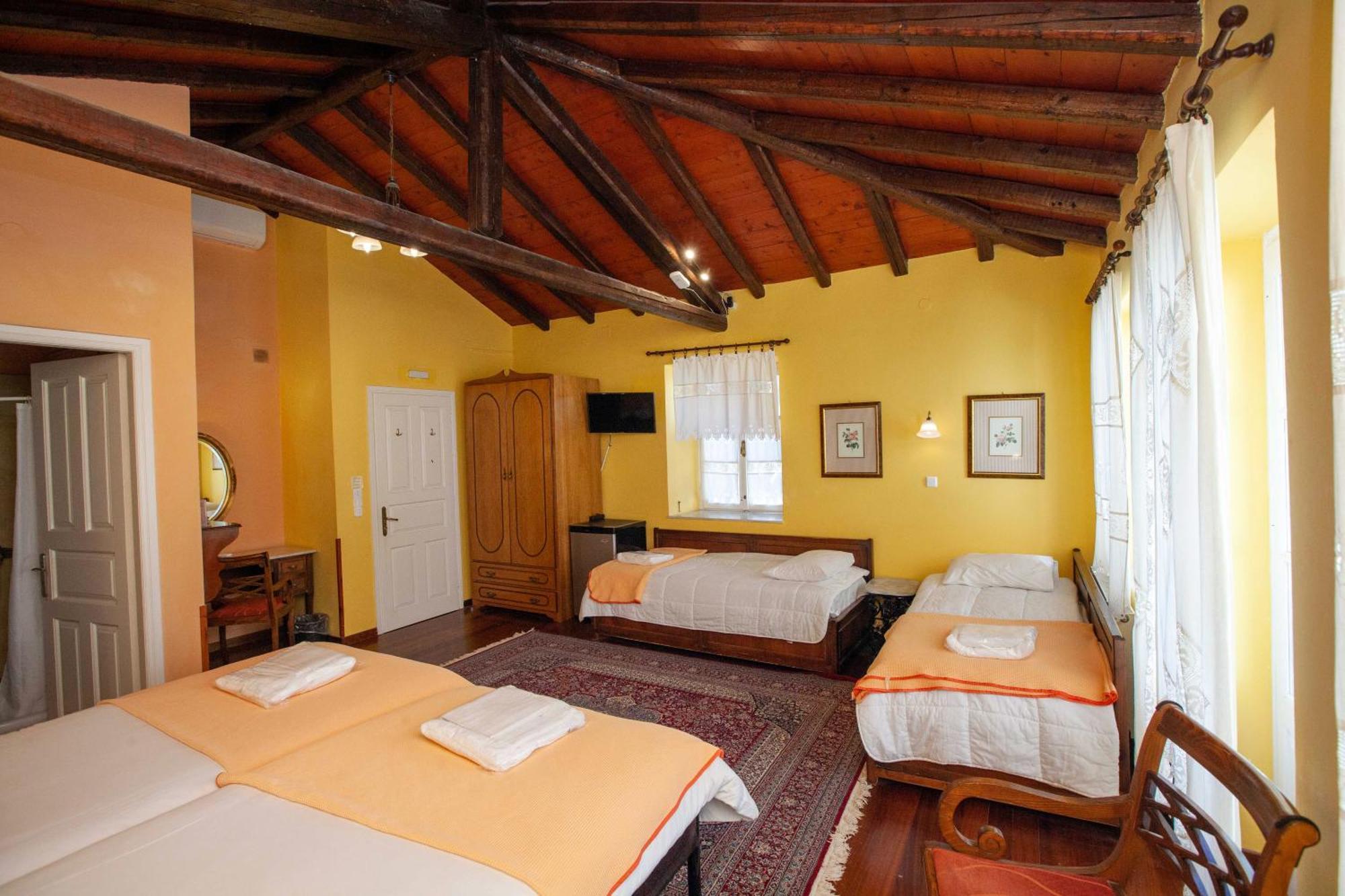 Byron Traditional Hotel Нафплион Номер фото